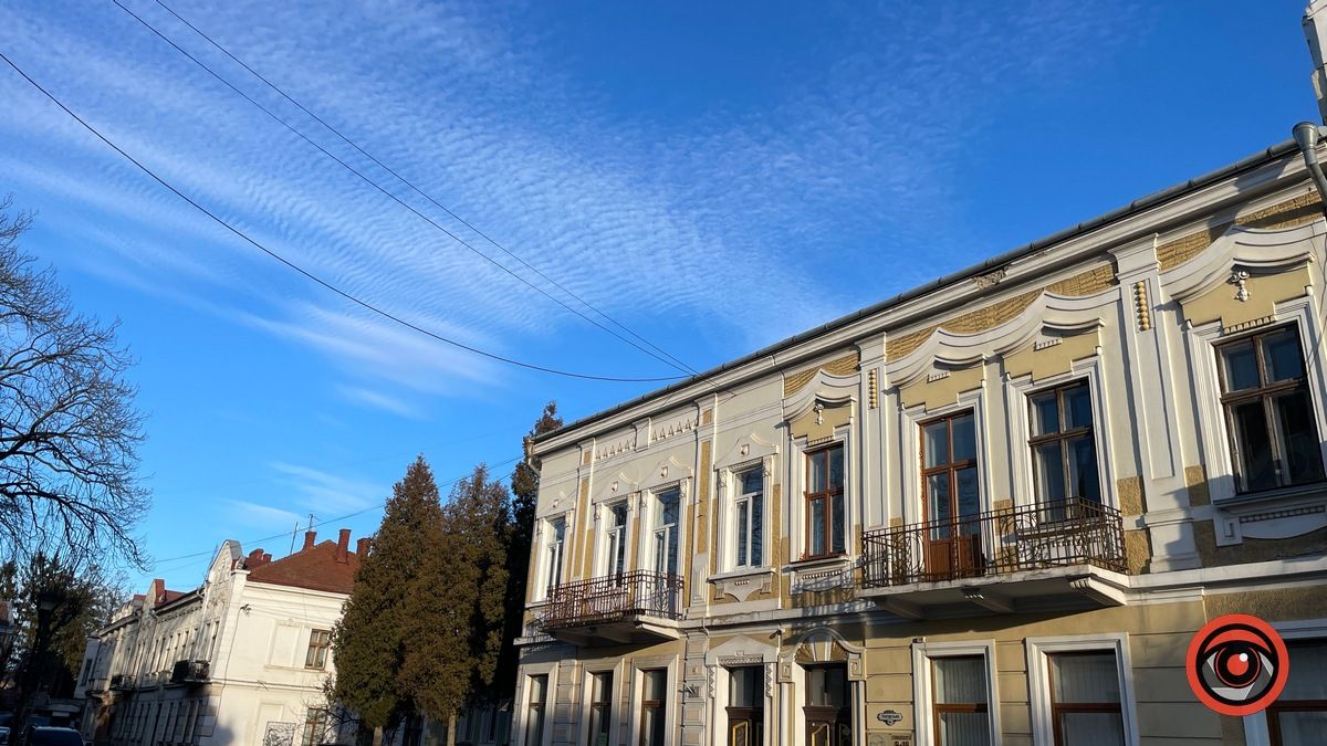 Коломия вдень та вночі: атмосферні фото 41