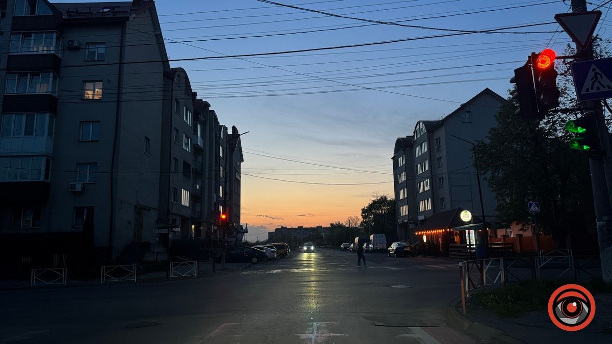 Коломия вдень та вночі: атмосферні фото 70