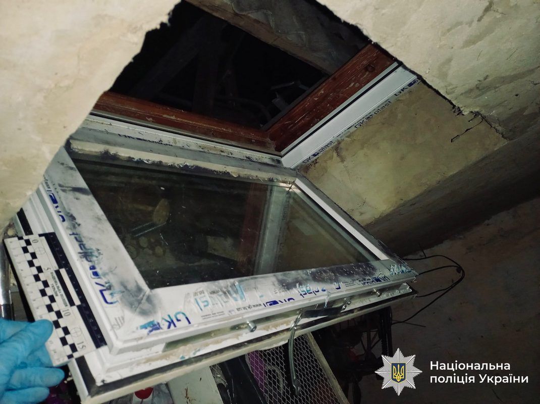 У Коломиї чоловік обікрав будинок та викрав з гаража автомобіль й генератор 4