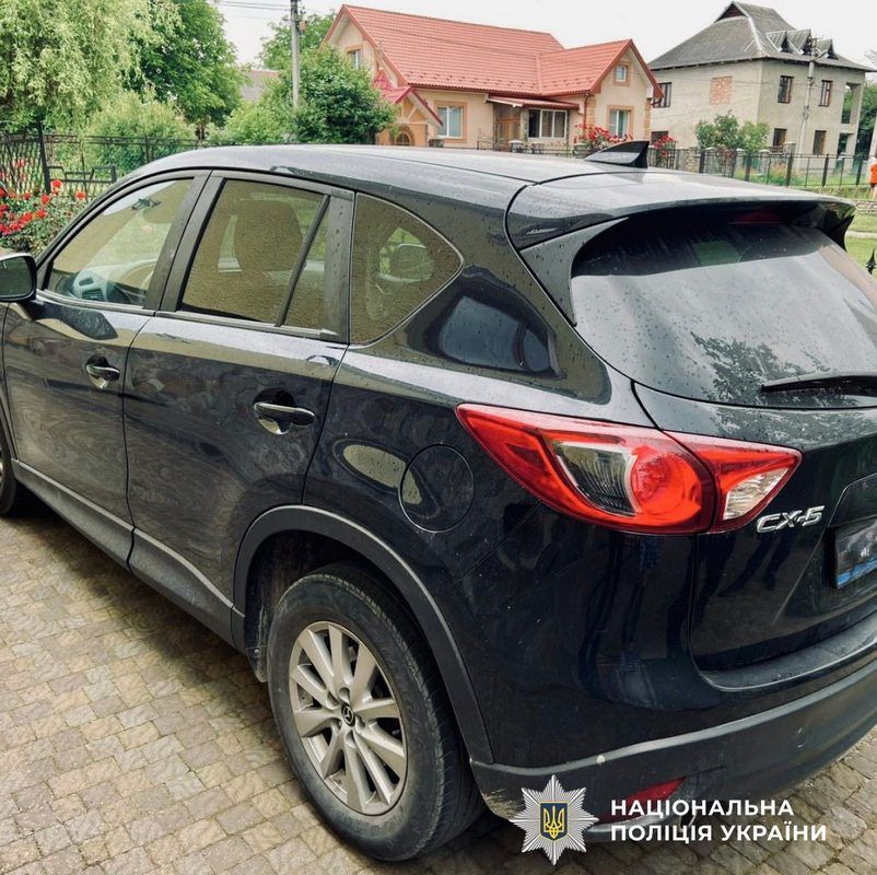 Авто водія-втікача