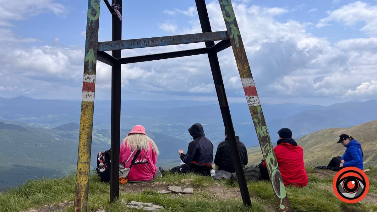 Дивовижні краєвиди Свидовця: фоторепортаж з мальовничих Карпат 19