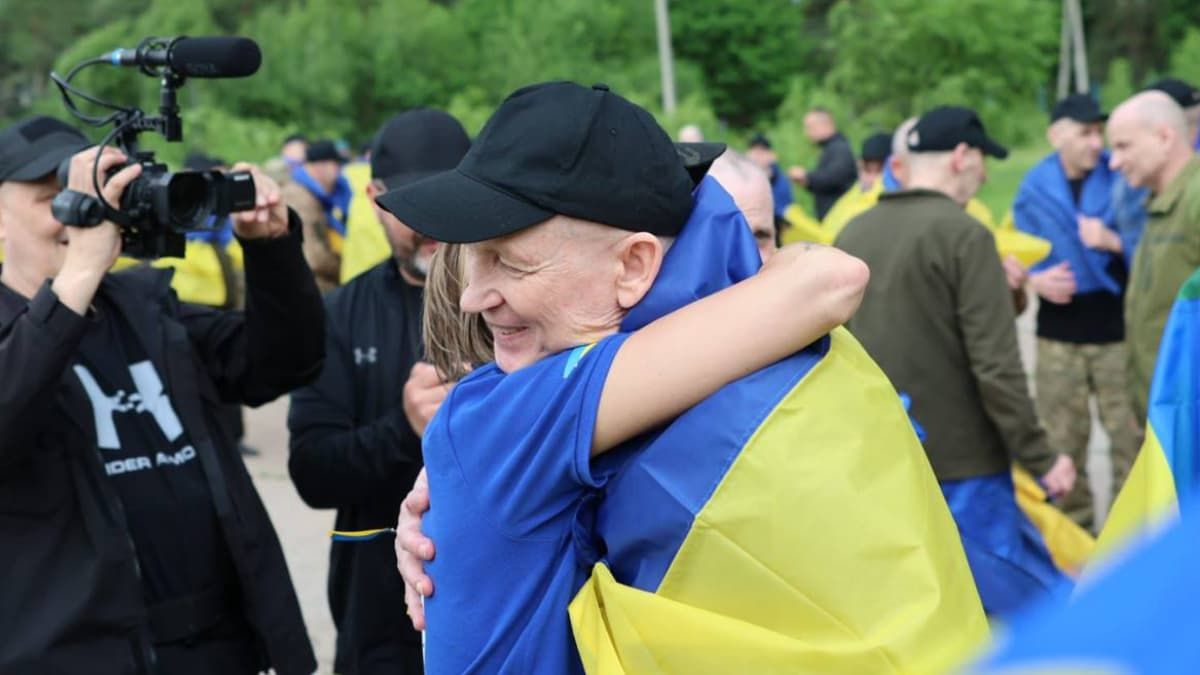 З ворожого полону до України повернувся воїн з Прикарпаття Роман Багрійчук