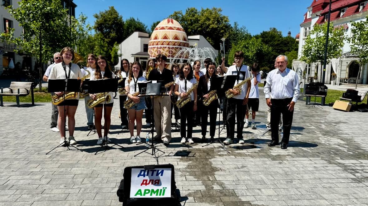 Оркестр Коломийської Гімназії. Фото зі сторінки ліцею