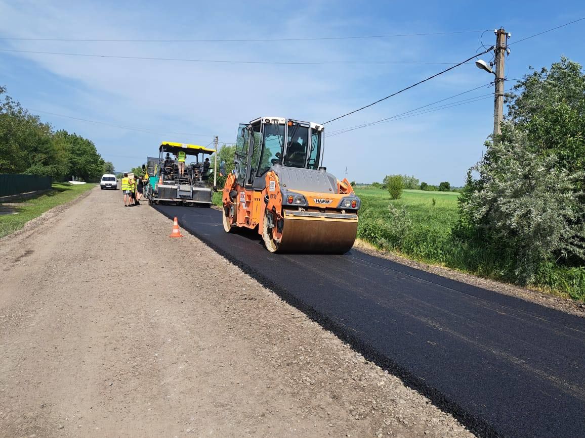 У трьох громадах Коломийщини відремонтують дорожнє покриття 1