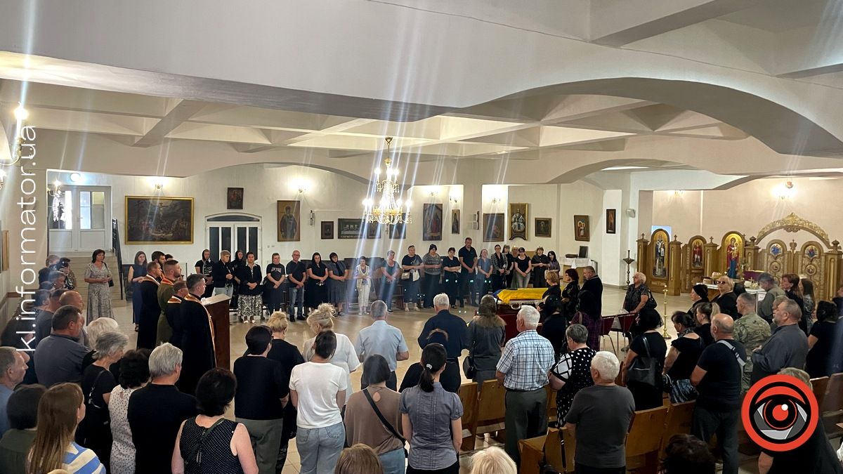Коломия попрощалася із загиблим Героєм Петром Солонинкою 2