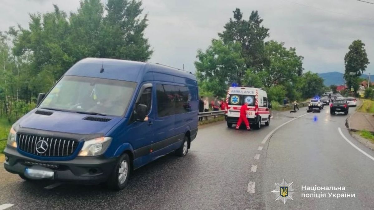 Двоє людей загинули внаслідок ДТП у Делятині