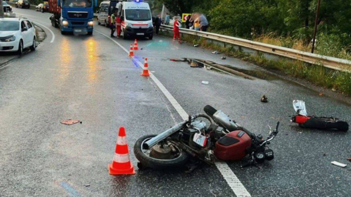 Поліція розповіла деталі смертельної ДТП у Делятині 2