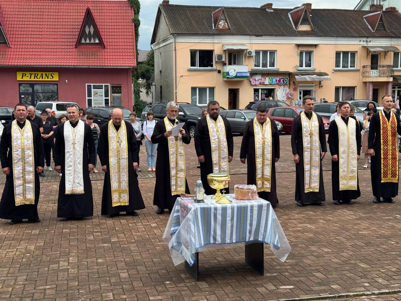 У Косові провели поминальну молебень за полеглими Героями 1