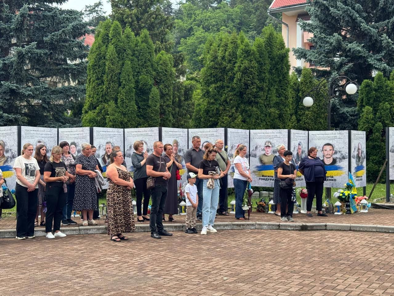 У Косові провели поминальну молебень за полеглими Героями 4