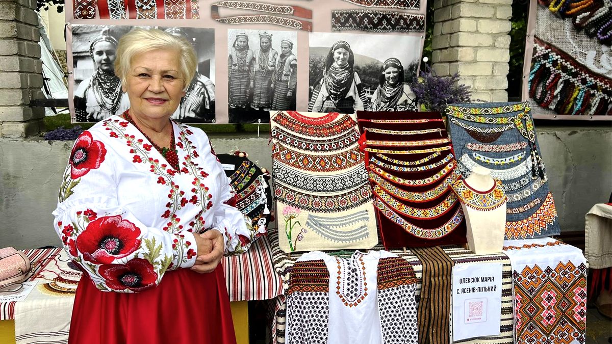 У Городенці відбувся фестиваль "Кольорові пацьорки" 6