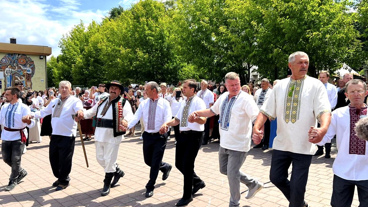 У Городенці відбувся фестиваль "Кольорові пацьорки" 3