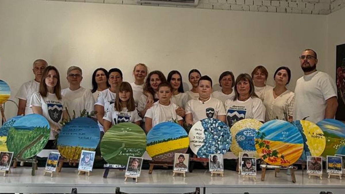Арттерапію для родин зниклих безвісти та полонених Едельвейсів провели у Коломиї 1