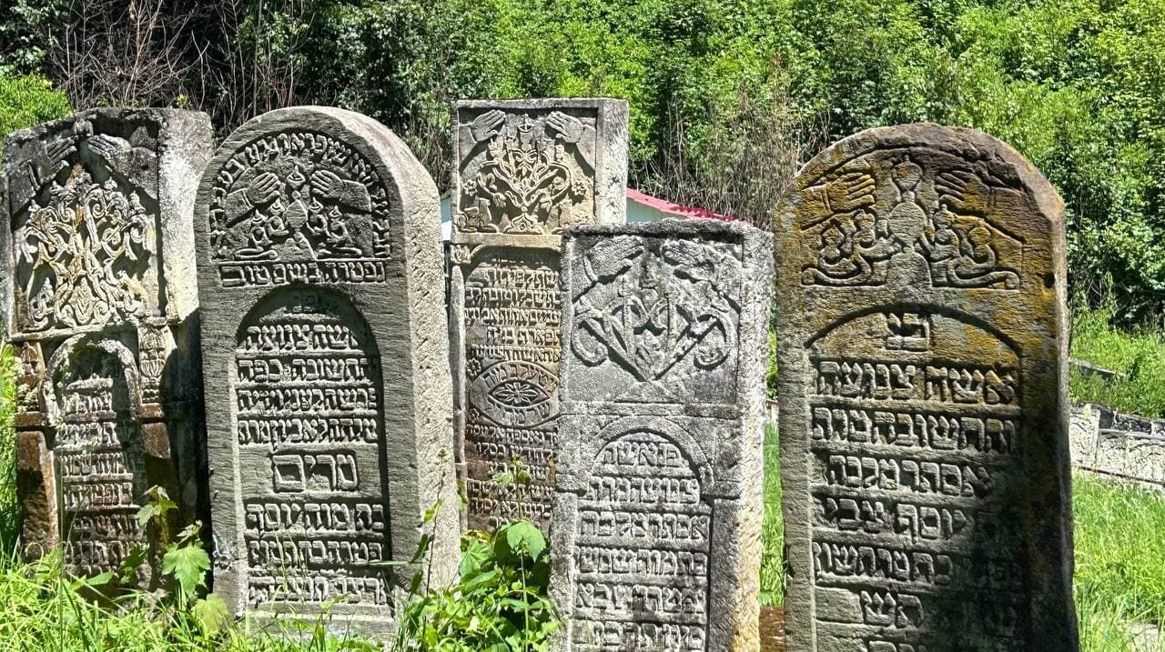 Єврейський цвинтар у Косові: мовчазний свідок багатокультурної історії Гуцульщини 8