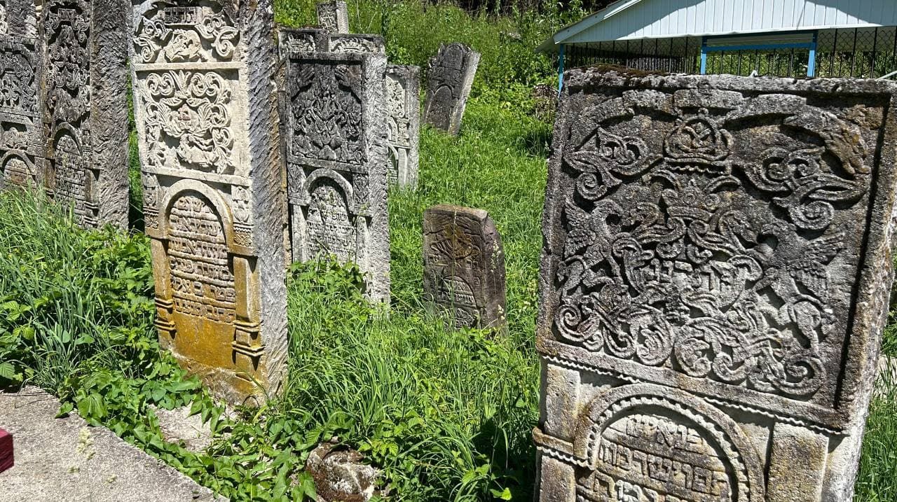 Єврейський цвинтар у Косові: мовчазний свідок багатокультурної історії Гуцульщини 10