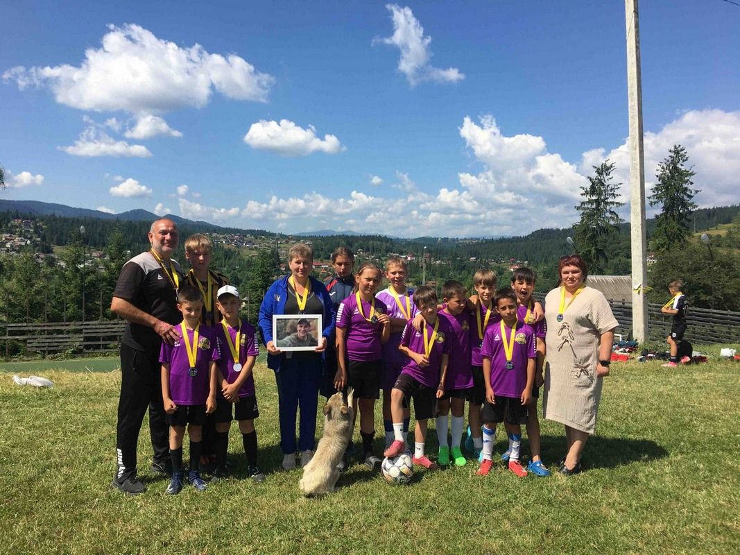 Футбольний турнір на честь загиблого Героя Богдана Бухонка відбувся у Ворохті 8