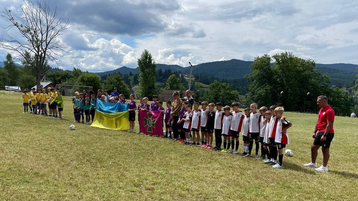 Футбольний турнір на честь загиблого Героя Богдана Бухонка відбувся у Ворохті 3