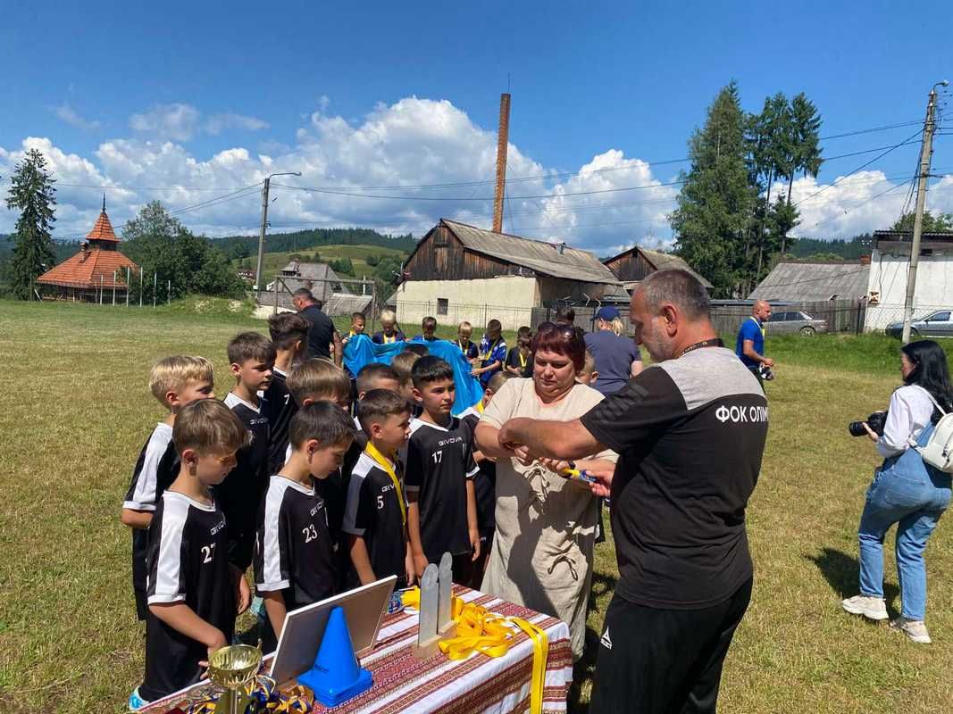 Футбольний турнір на честь загиблого Героя Богдана Бухонка відбувся у Ворохті 6