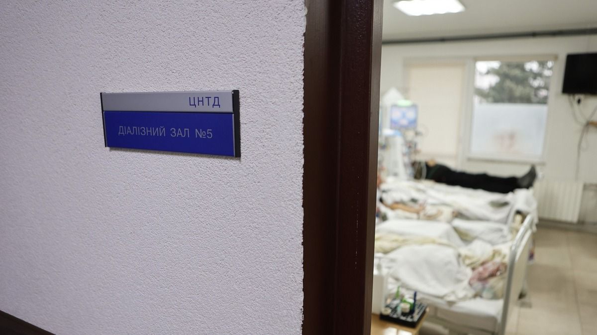 На Прикарпатті від лептоспірозу помер хлопець, ще одного хворого врятували