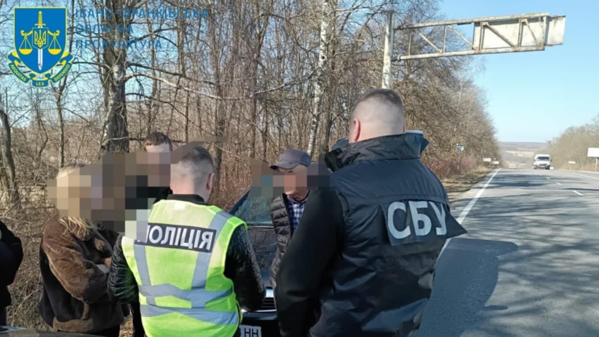 На Прикарпатті викрили організаторів чергової схеми незаконного переправлення чоловіків за кордон