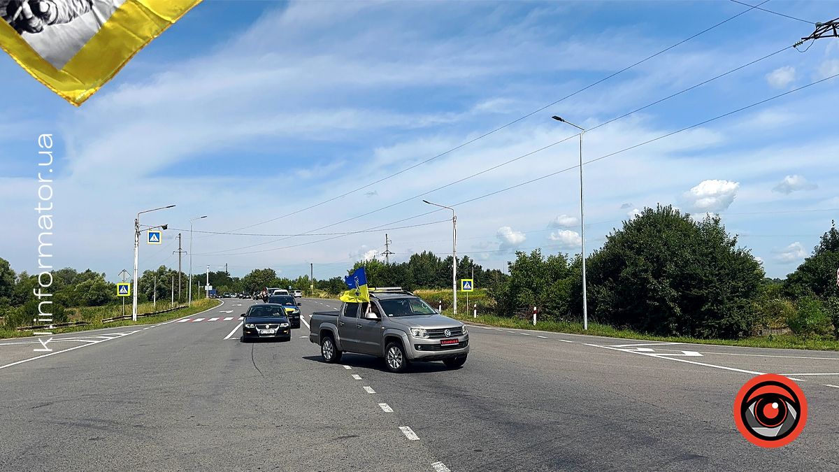 Завжди був першим: до рідної Ценяви на вічний спочинок повернувся воїн Андрій "Бабак" Томенчук 2