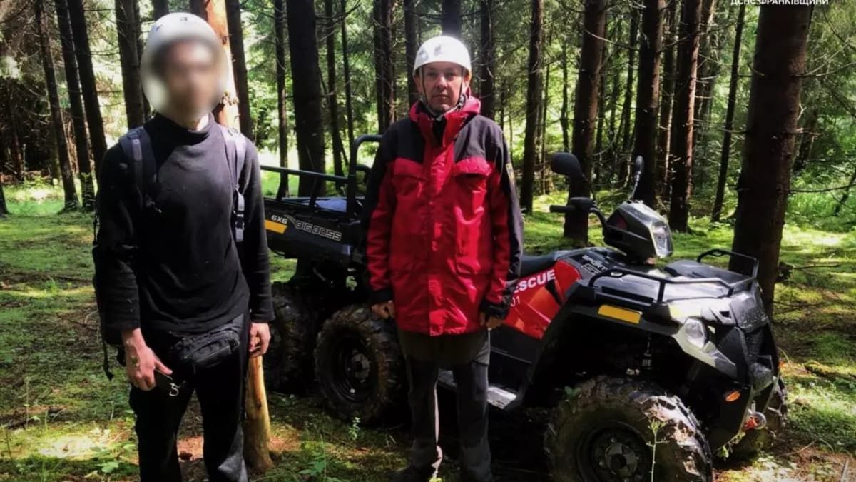 У високогірʼї Карпат заблукав молодик із Києва