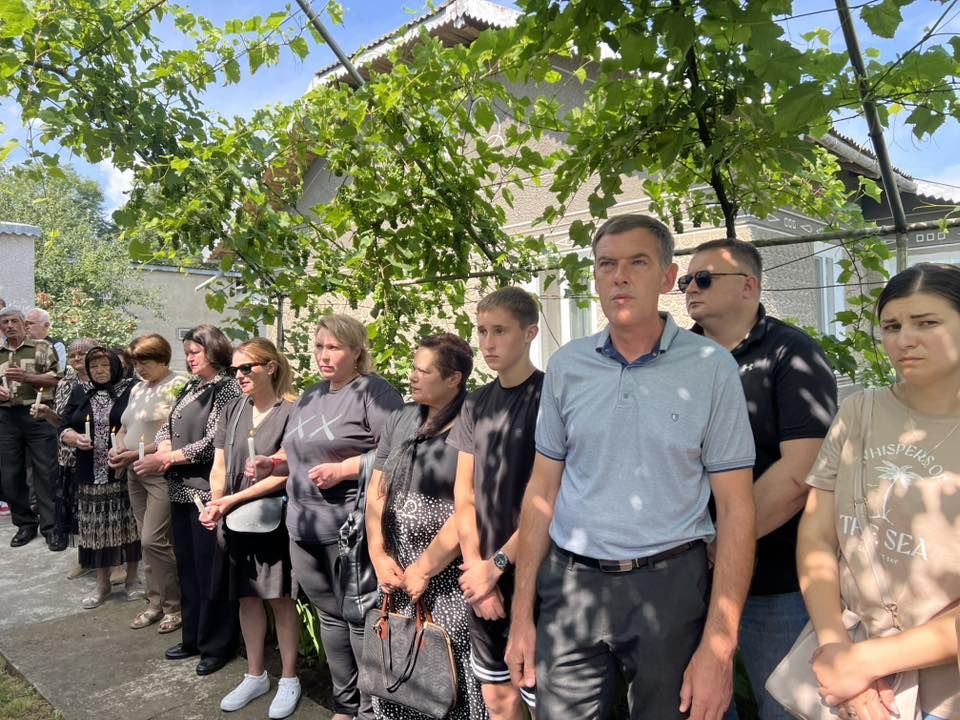 У Городенківська громада попрощалась з полеглим Героєм Любомир Козьміна 8