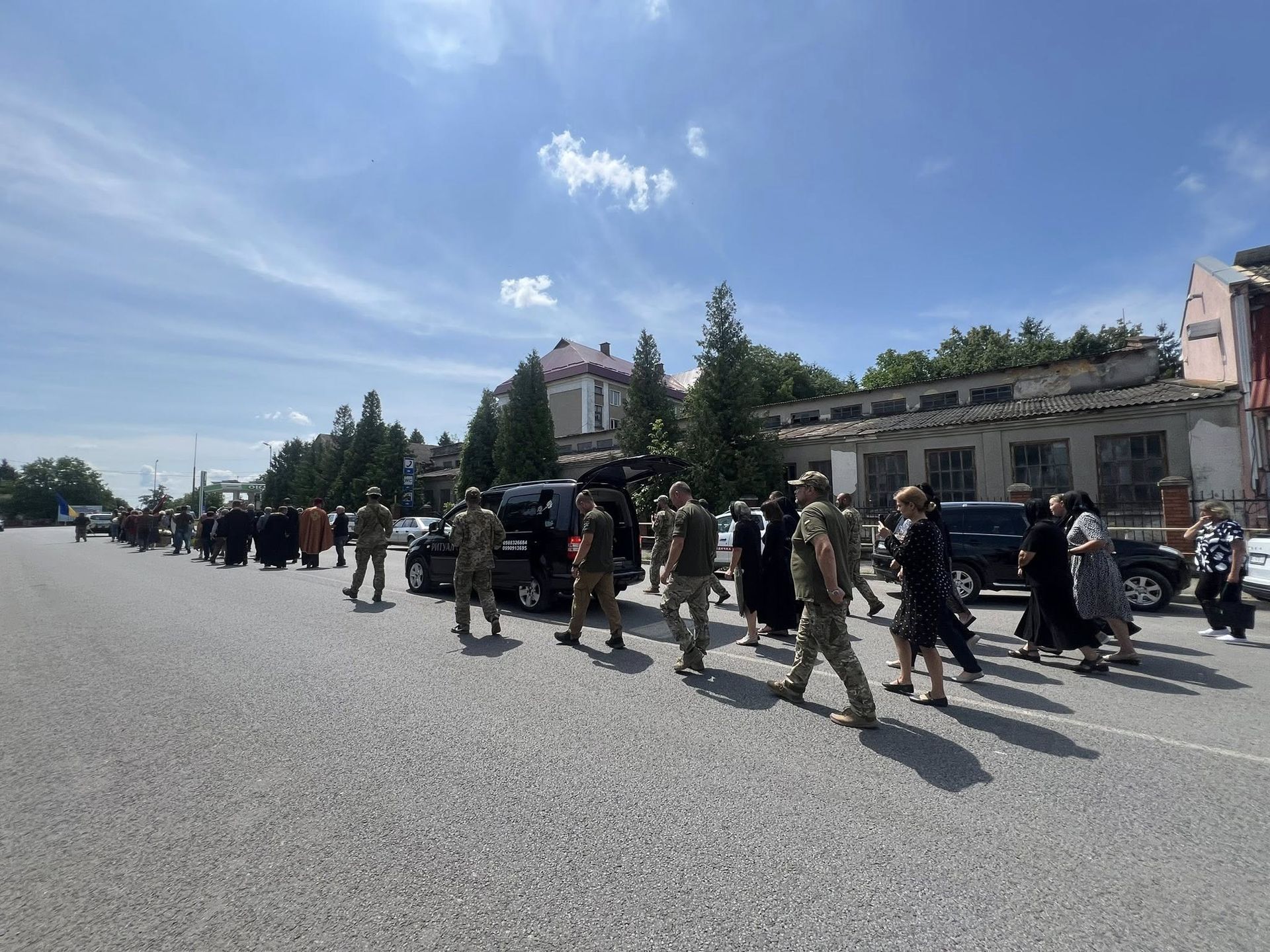 У Городенківська громада попрощалась з полеглим Героєм Любомир Козьміна 10