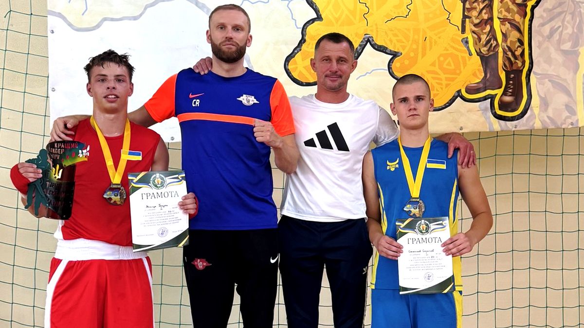 Коломийські боксери стали чемпіонами Всеукраїнського турніру з боксу. 3