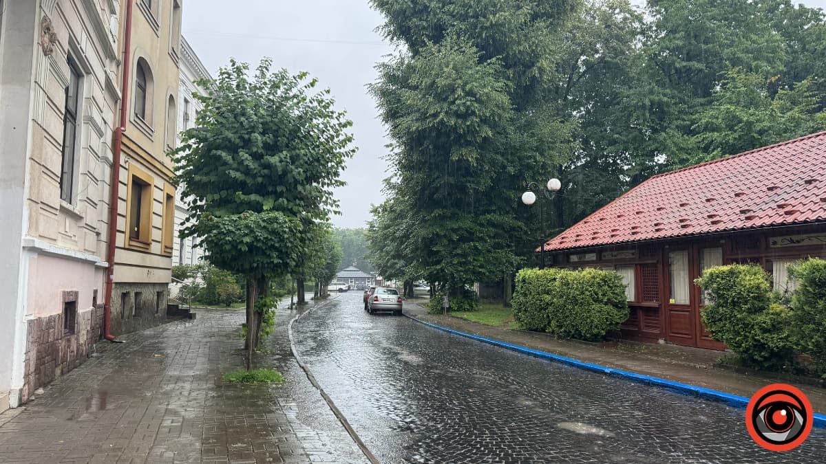 Погода в Коломиї 20 липня: дощ з грозою