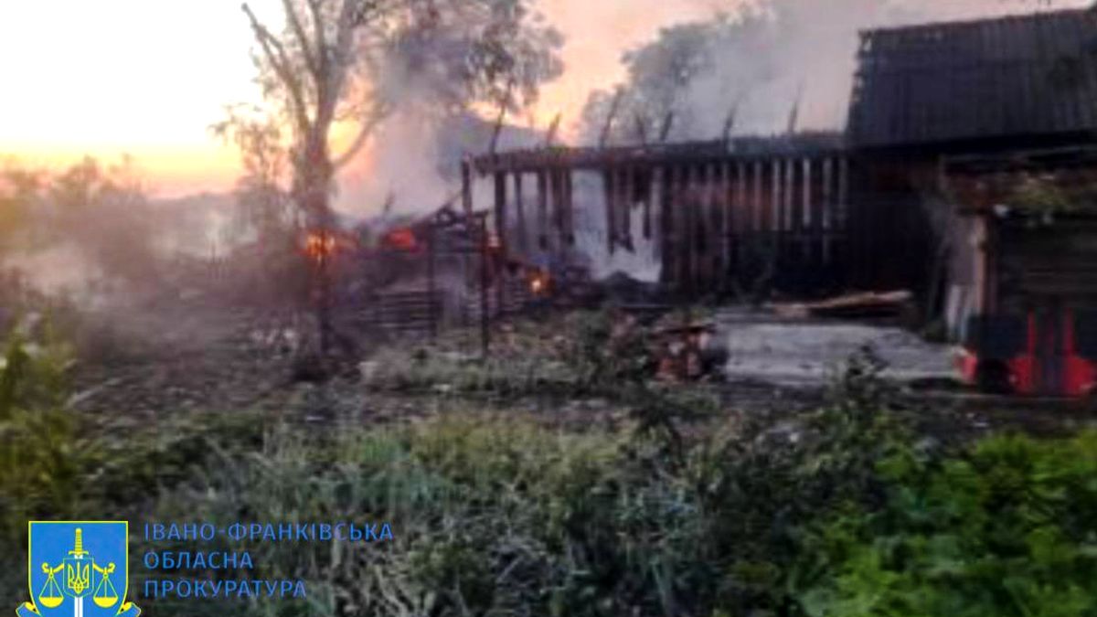 Через ворожий обстріл постраждав 11-річний хлопчик та ще троє людей. Прокуратура розпочала розслідування 2