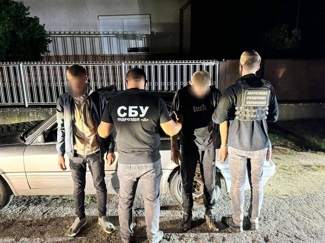 22-річний прикарпатець за 5500 доларів мав незаконно потрапити за кордон, але його з переправниками спіймали 1