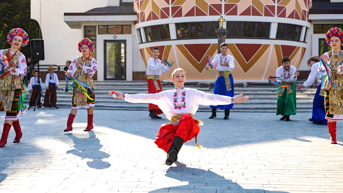 Стартувала реєстрація заявок на IX Всеукраїнський відкритий фестиваль народної хореографії "Покутські витоки"