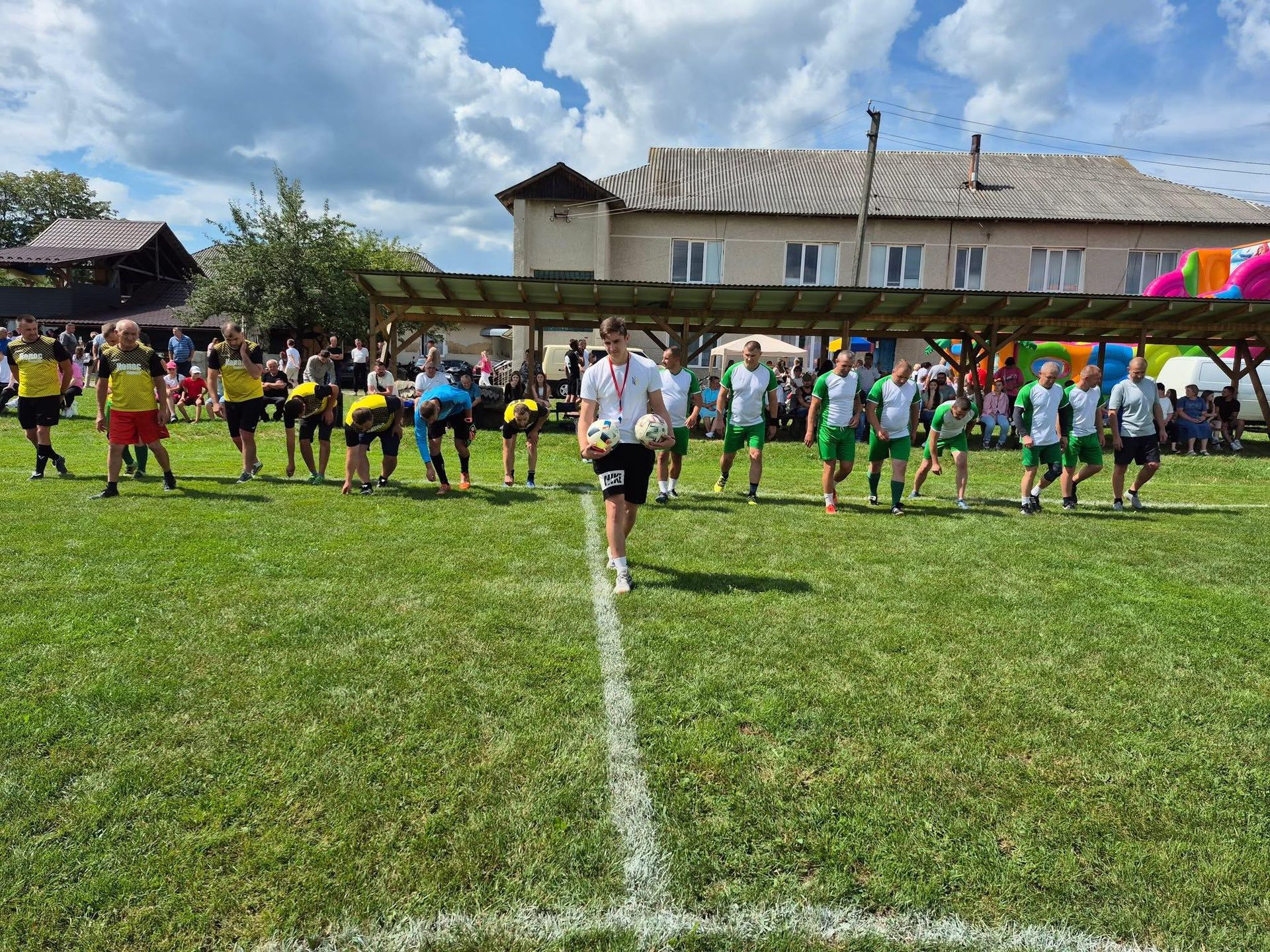 На Надвірнянщині провели турнір з мініфутболу памʼяті Василя Рудака 6