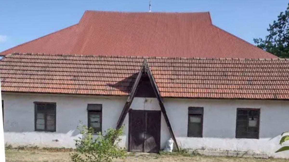 Приміщення Народного дому продають з аукціону на Коломийщині 3