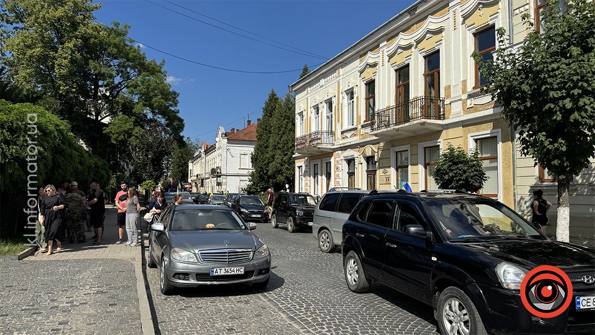 На вічний спочинок у Коломию повернувся полеглий воїн Михайло Візнюк (Івасюк) 7