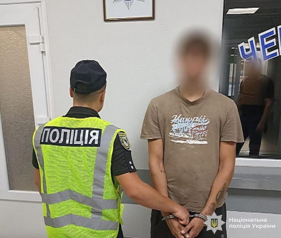 Молодик на Коломийщині влаштував стрілянину 2