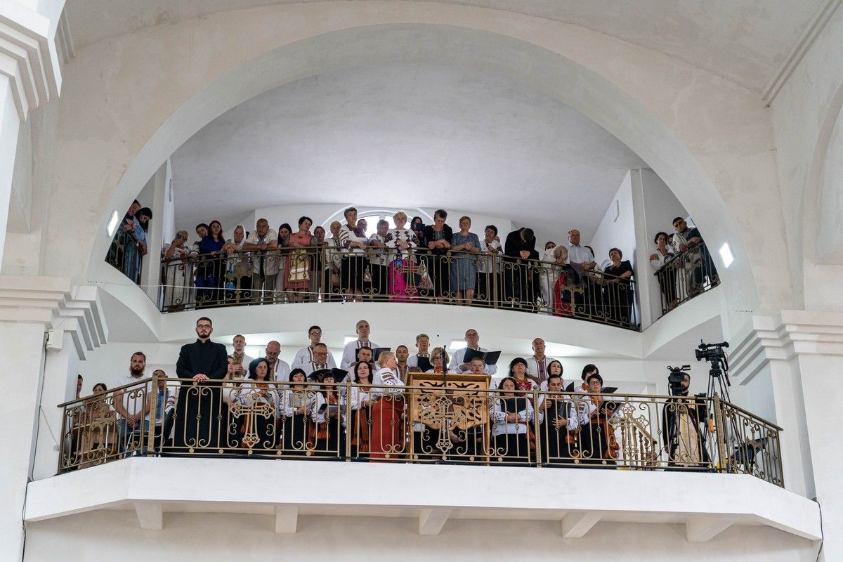 Будували 30 років: у Делятині урочисто освятили храм Всіх Святих Українського Народу 10