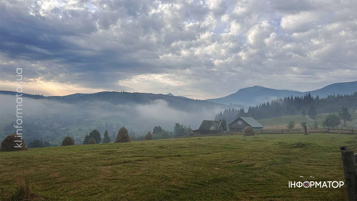 Там, де літо пахне травами: світлини Карпат, які дихають спокоєм 14
