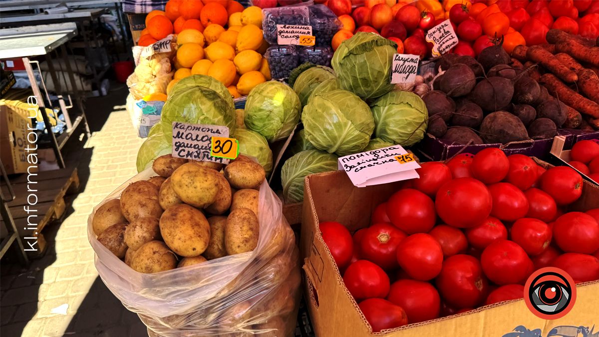 Яка вартість огірків, кукурудзи та інших овочів на ринку в Коломиї 1