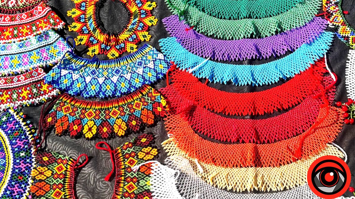 Ціни на прикраси з бісеру на базарі у Косові: краса ручної роботи і її ціна