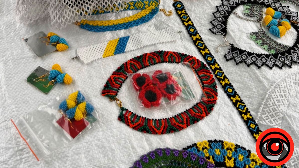 Ціни на прикраси з бісеру на базарі у Косові: краса ручної роботи і її ціна 1