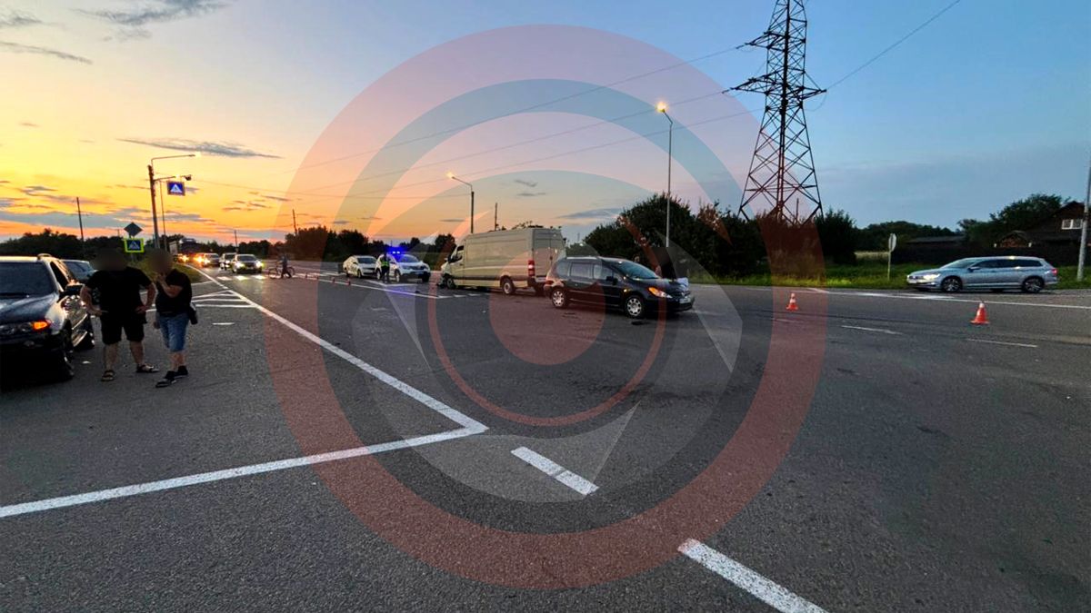 На горезвісному перехресті під Коломиєю зіткнулися три автівки 1