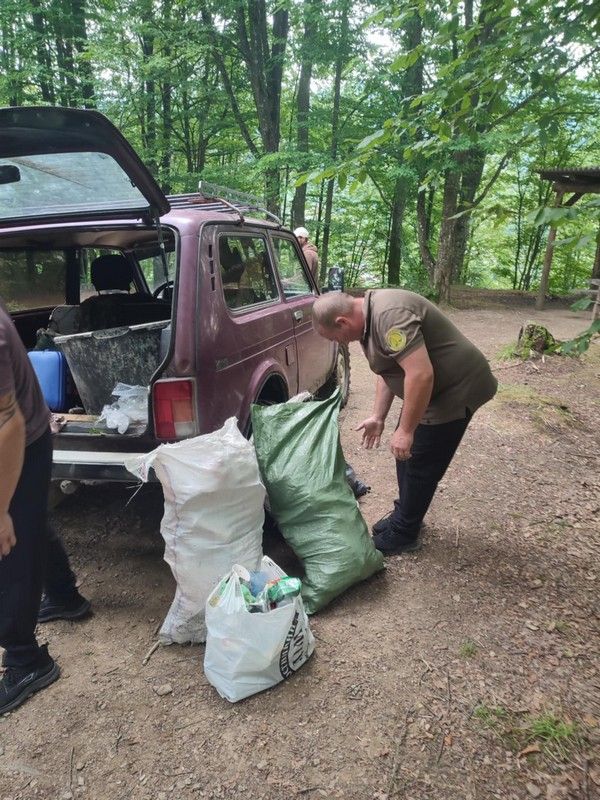 Біля Шешорів провели благоустрій на популярних туристичних маршрутах 2