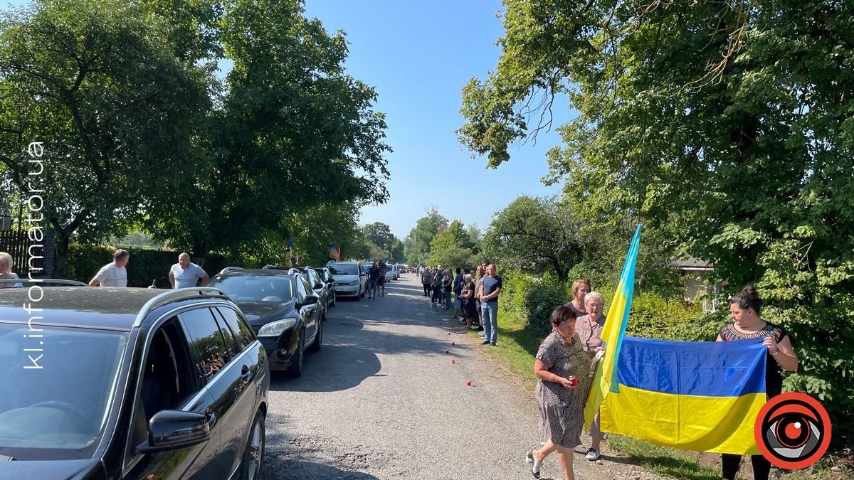Полеглий захисник Ігор Ребеджук повернувся до рідного села на Коломийщині 5