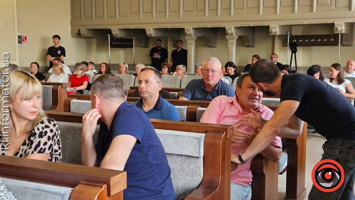 Бюджетні дебати: протистояння у ратуші продовжується