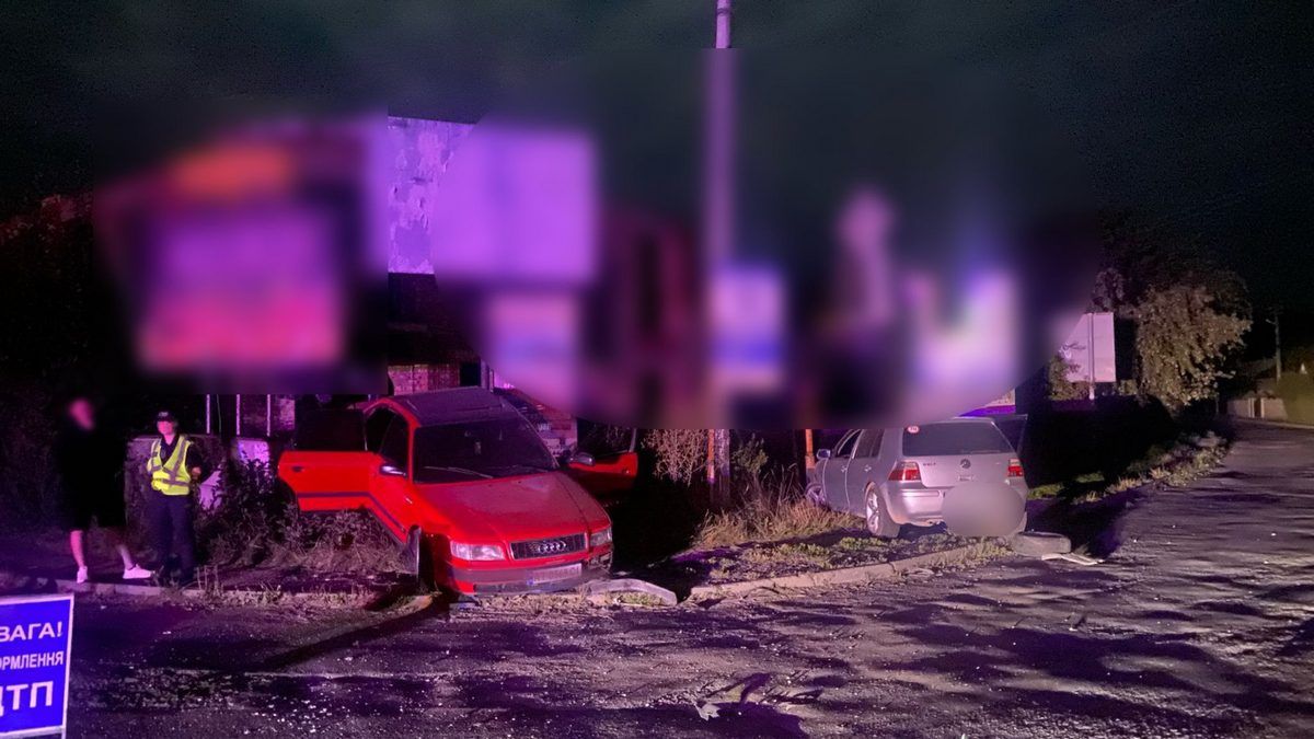 Внаслідок зіткнення Audi та Volkswagen у Косові постраждав підліток