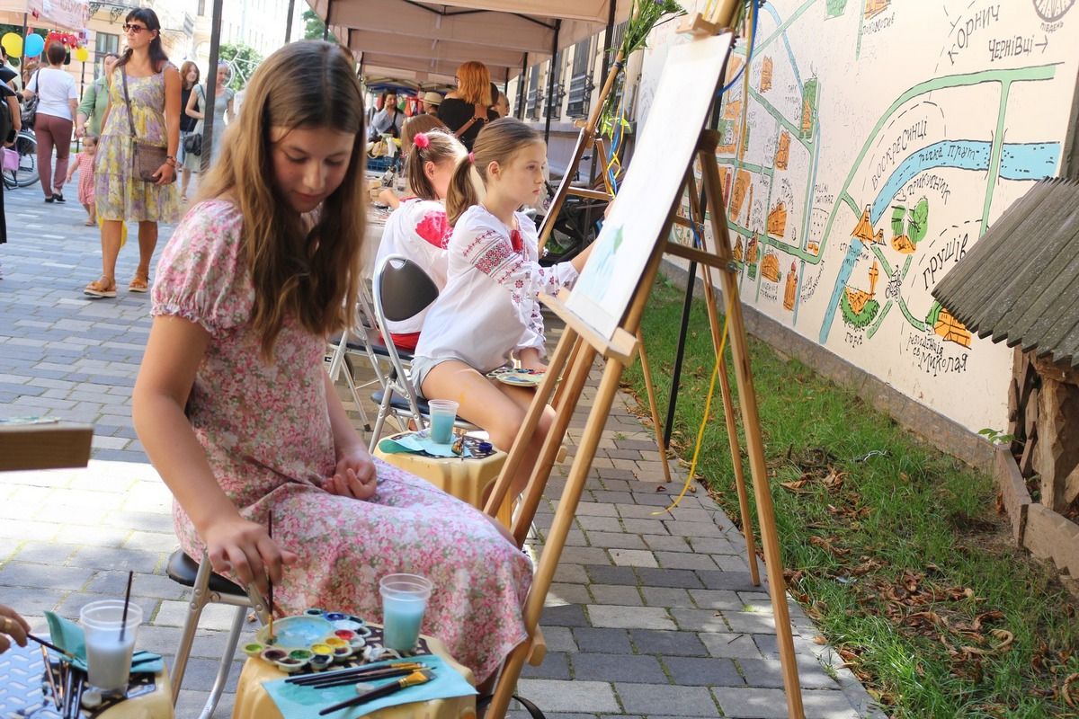 У Коломиї вітали молодь та вручали нагороди 5