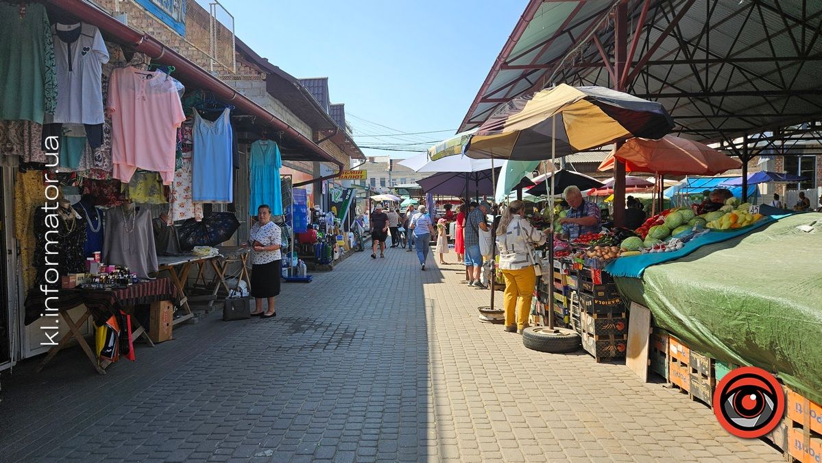 Коломийський базар у свято: фоторепортаж 15