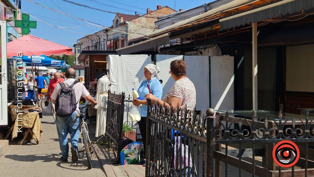 Коломийський базар у свято: фоторепортаж 2