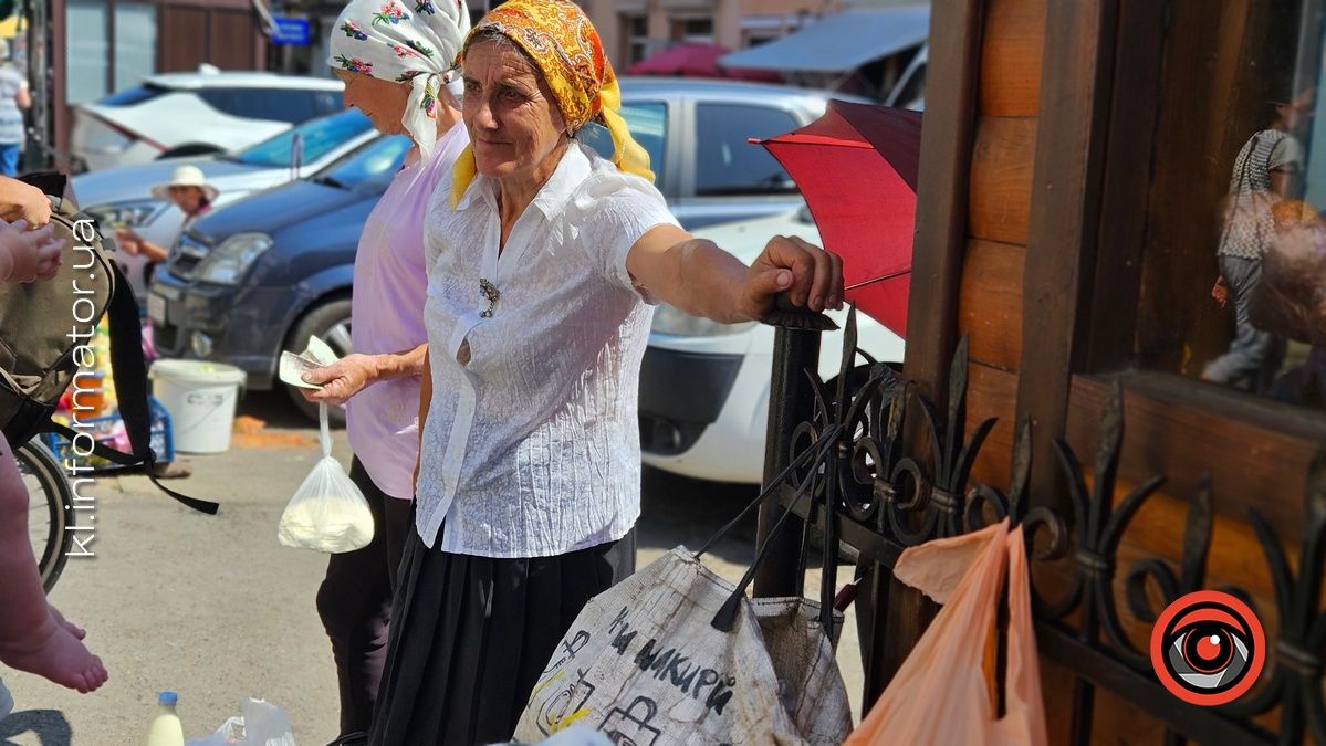 Коломийський базар у свято: фоторепортаж 4